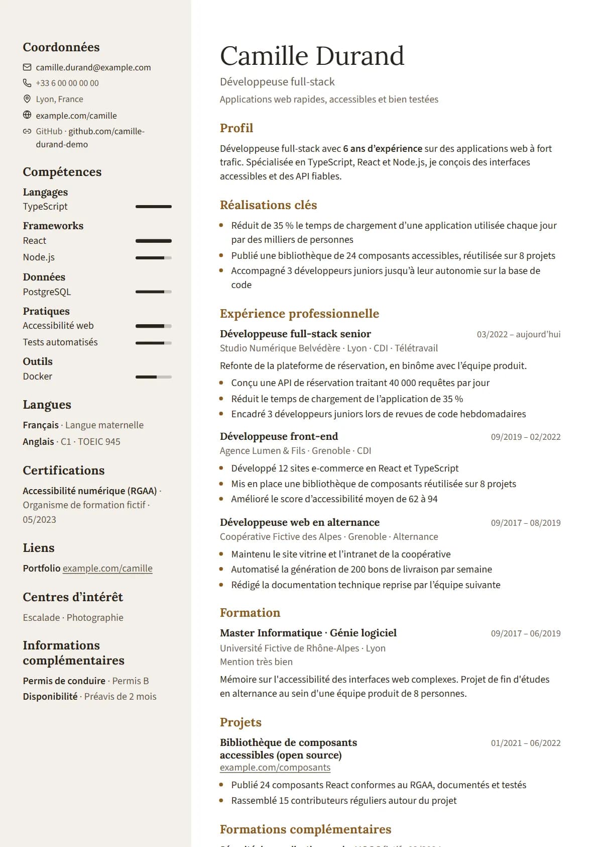 Aperçu du modèle de CV Pastel, rendu avec un CV de démonstration